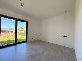 Moderný 4-izbový bungalov na predaj – Dlhé Klčovo
Hľadáte po