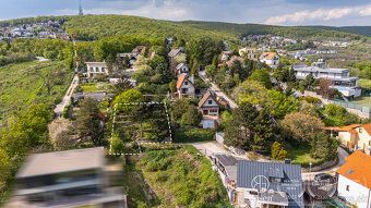 Bosen Group vám ponúka na predaj rekreačnú chatu s neopakova