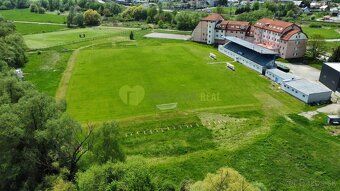 Ponúkame Vám na prenájom investičný pozemok o výmere 12000m2