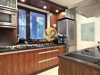 Maroš Vereš +421 904 086 200 e-mail: maros.veres@v2realestat