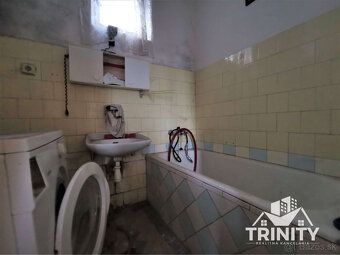 Typ: Rodinný dom Ulica: Imeľ Obec: Imeľ
Spoločnosť TRINITY V