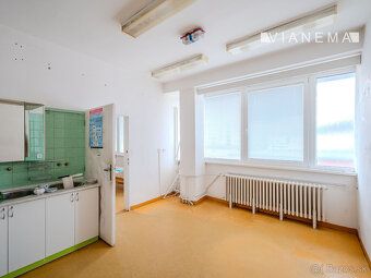 VIANEMA PONÚKA 🏥 MODERNÉ AMBULANCIE NA PREDAJ – DUBNICA NAD 