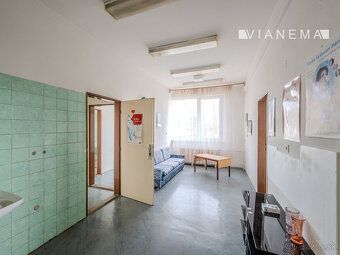 VIANEMA PONÚKA 🏥 MODERNÉ AMBULANCIE NA PREDAJ – DUBNICA NAD 