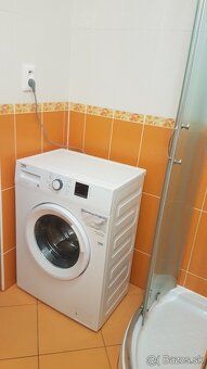 Ponúkam na prenájom veľkú zariadenú Garsónku s balkónom o ce