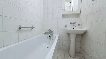 Hľadáte bývanie, kde sa spája poctivá tehlová stavba s atmos