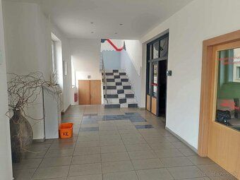 ID-500266-14BB Hľadáte nové sídlo firmy? Ponúkame na prenájo