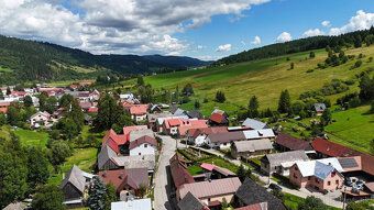 Na predaj rodinný dom v malebnej obci Lomná – Orava
Realitná