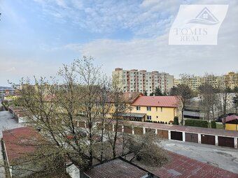 Zo súhlasom majiteľa Vám ponúkame na predaj pekný 1 izbový b
