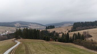Na predaj pozemok na Orave, obec Zakamenné (1748 m2)
Realitn