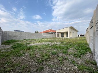 Typ: Rodinný dom Obec: Trávnik
Moderná novostavba, kde je vä