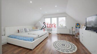 StorkReal vám ponúka na predaj štýlový rodinný dom s pozemko