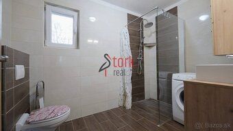 StorkReal vám ponúka na predaj štýlový rodinný dom s pozemko