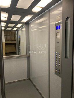 2-izbový byt na sídlisku F 47 m2 + balkón 7 m2 | Ideálny pre