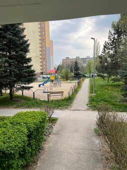 Predám menši 2. izb. byt bez balkóna na 2. posch. revitalizo