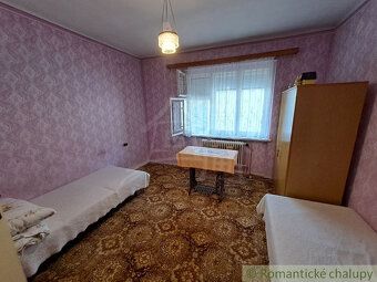Ponúkame na predaj 3-izbový rodinný dom v nádhernom prostred