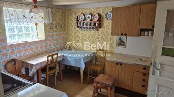Typ: Rodinný dom Ulica: Brestove Obec: Moravské Lieskové
264