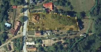 Ponúkame exkluzívne na predaj rodinný dom s veľkým pozemkom 