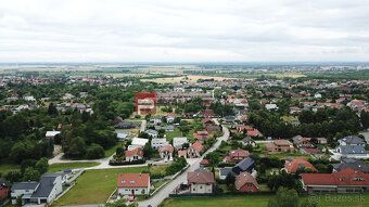 Typ: Pozemok pre rodinné domy Ulica: Na Tálkoch Obec: Marian