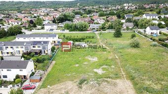 Typ: Pozemok pre rodinné domy Ulica: Na Ovsisku Obec: Marian