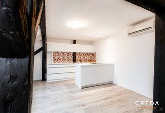 CREDA COMMERCIAL Vám ponúka na predaj zrekonštruovaný objekt