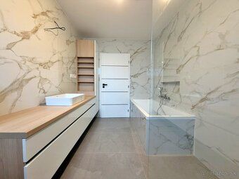 Hľadáte výnimočné bývanie, ktoré ponúka modernú architektúru