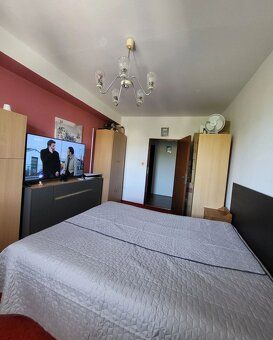 Ponúkame na predaj pekný , útulný 80m2 3izb.byt na Nobelovej