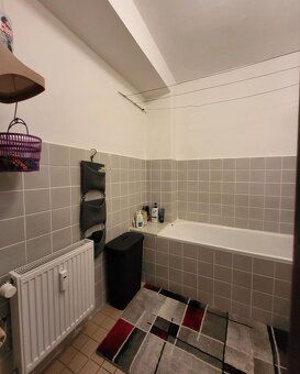 Ponúkame na predaj pekný , útulný 80m2 3izb.byt na Nobelovej