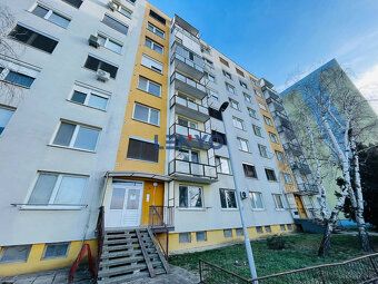 Lenyo Vám ponúka na prenájom 1 izbový byt s komfortnou rozlo