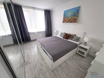 PREDAJ-ÚTULNÝ 2 izbový byt ( 50 m2 ), TEHLA, BA-Krasňany, ul