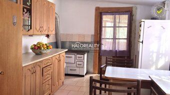 Realitná kancelária HALO reality a Ján Beľa, kontakt: 0911 7