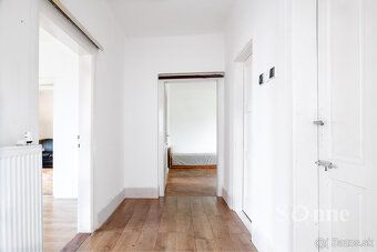 Typ: Rodinný dom Ulica: Fö Obec: Vilmány
     Prichádza leto
