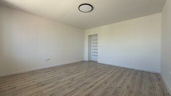 Ponúkame na predaj kompletne zrekonštruovaný 5i rodinný dom 