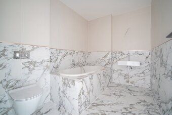 Luxusný 3-izbový byt s terasou v rezidenčnom komplexe Apartm