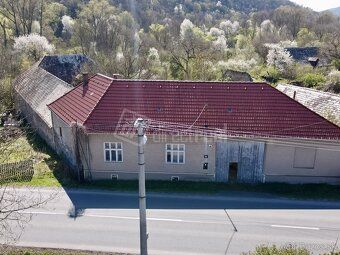 Dom s dušou vidieka a veľkým pozemkom - ideálny na chalupu č