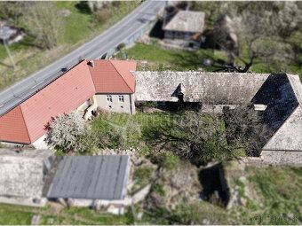 Dom s dušou vidieka a veľkým pozemkom - ideálny na chalupu č