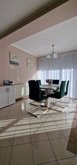 Home 4 Life s. r. o. Vám ponúka na predaj 4 izbový rodinný d