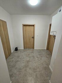 Ponúkam na predaj veľkometrážny byt o rozlohe 107m2 ktorý sa