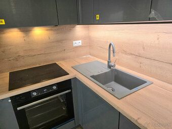 Typ: 2-izbový byt Ulica: Michala Bučiča Obec: Bratislava-Dev