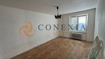 Ponúkame na predaj 2 izbový byt v centre mesta Spišská Nová 