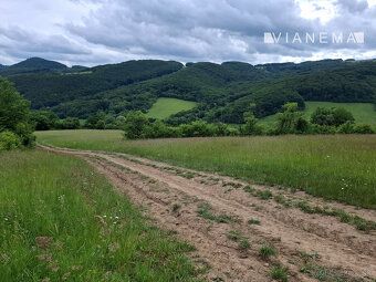 IBA U NÁS ponúkame väčší pozemok s luxusným výhľadom v krásn