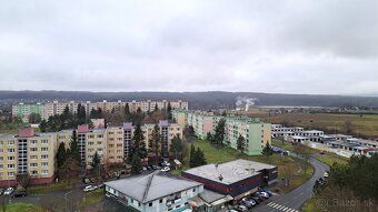 Vo výhradnom zastúpení Vám ponúkame na predaj 2-izbový byt s