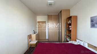 039-212-BEBR
 
Na prenájom pekný 2 izbový slnečný zariadený 