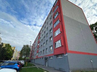 Ponúkame Vám do prenájmu príjemný 2-izbový byt v Petržalke n
