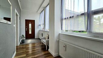 R12 reality ponúka na predaj kompletne rekonštruovaný rodinn