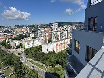 Typ: 4-izbový byt Ulica: Záhradnícka Obec: Bratislava-Ružino