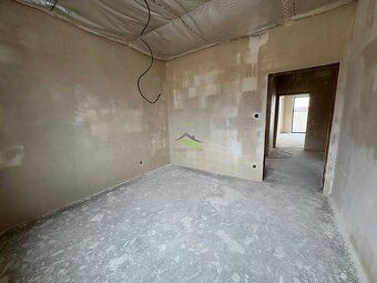 REALITY HOUSE Vám ponúka nové bývanie na peknom širokom poze