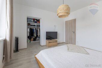 *** REZERVOVANĚ! ***
RE/MAX realitná kancelária exkluzívne p