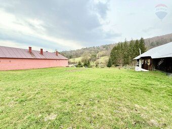 SLNEČNÝ POZEMOK NA CHALUPU – SVETLICE okres Medzilaborce
Hľa