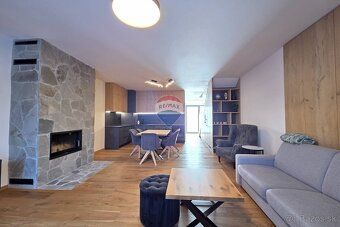 Luxusný 4-izbový dvojpodlažný apartmán s panoramatickým výhľ