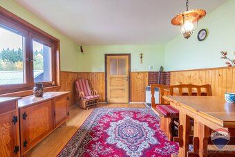RE/MAX EXTRA ponúka na predaj rekreačnú chatu nachádzajúcu s
